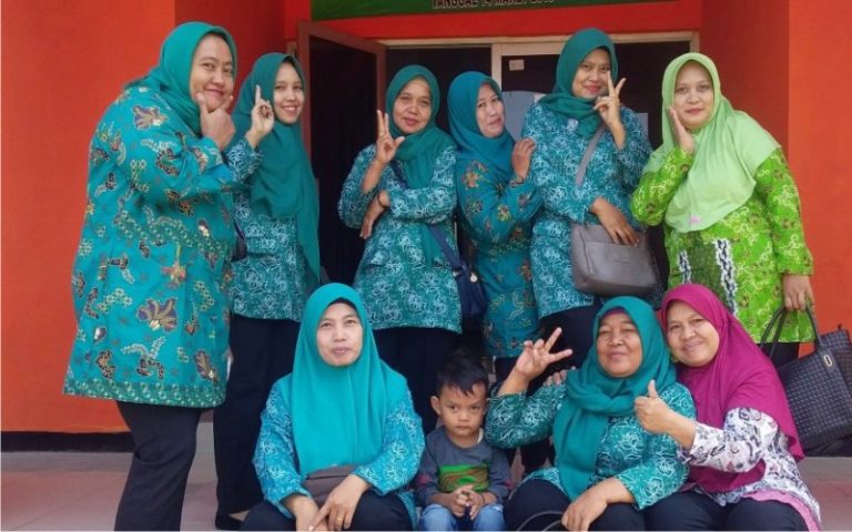 ibu-ibu pkk
